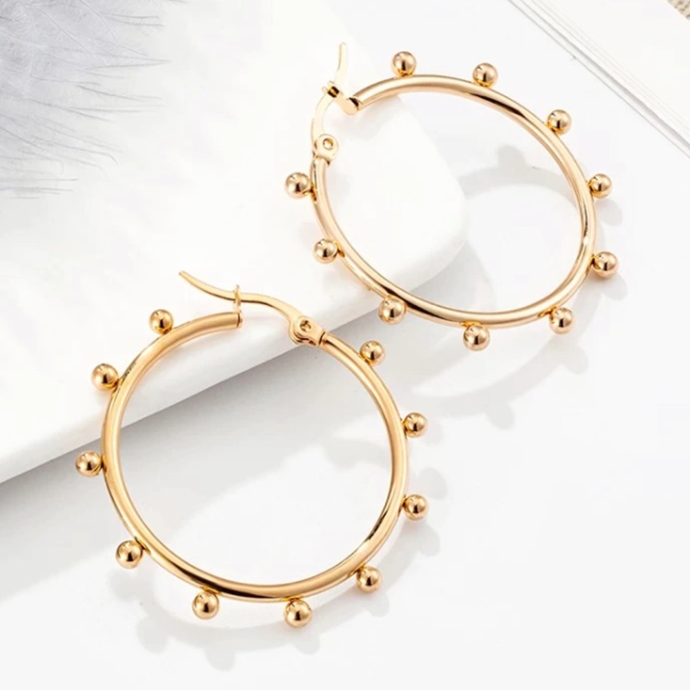 18K gold hoop earrings - Picture 1 of 3
